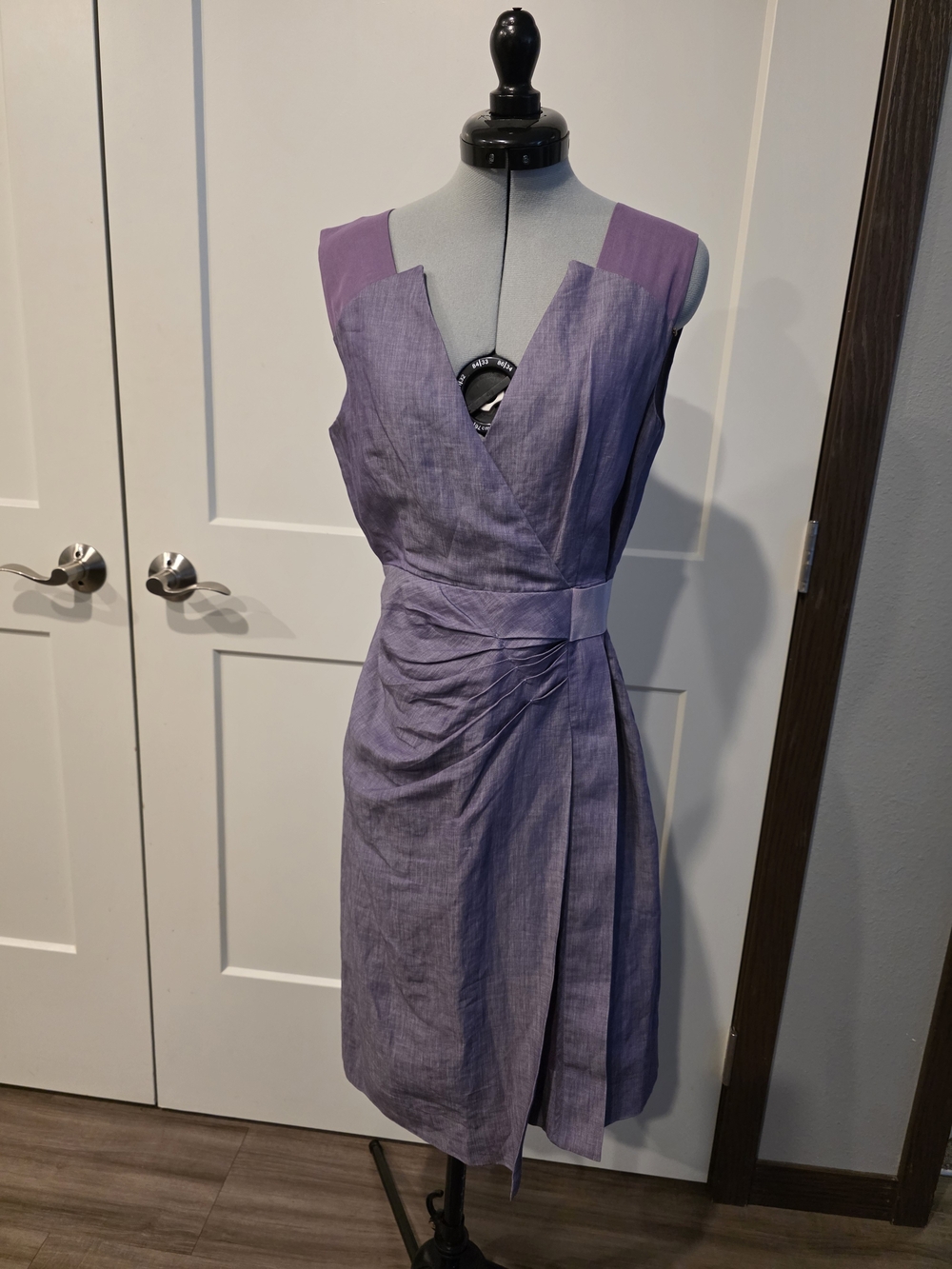 Sportmax Lavender-Purple Sleeveless Wrap Midi Dress.